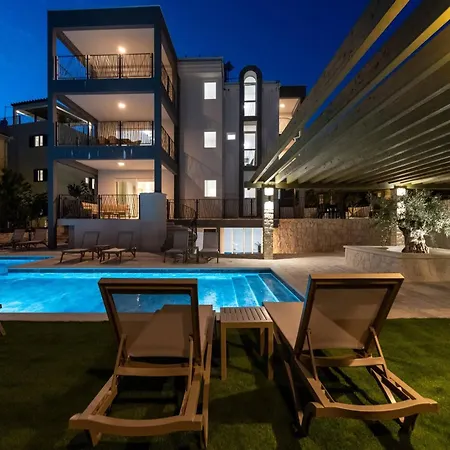 Apartment Luxury Deluxe With 2 *