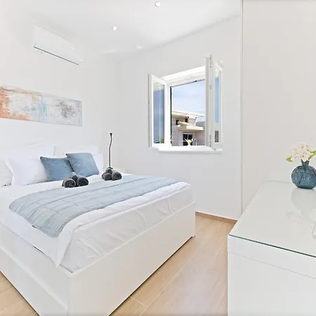 Luxury Deluxe With 2 *