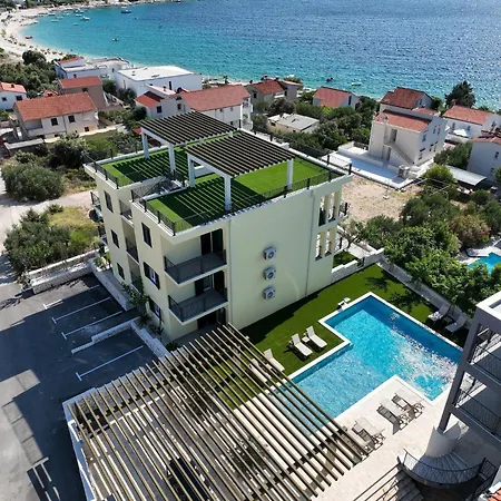 Apartment Luxury Deluxe With 2 *